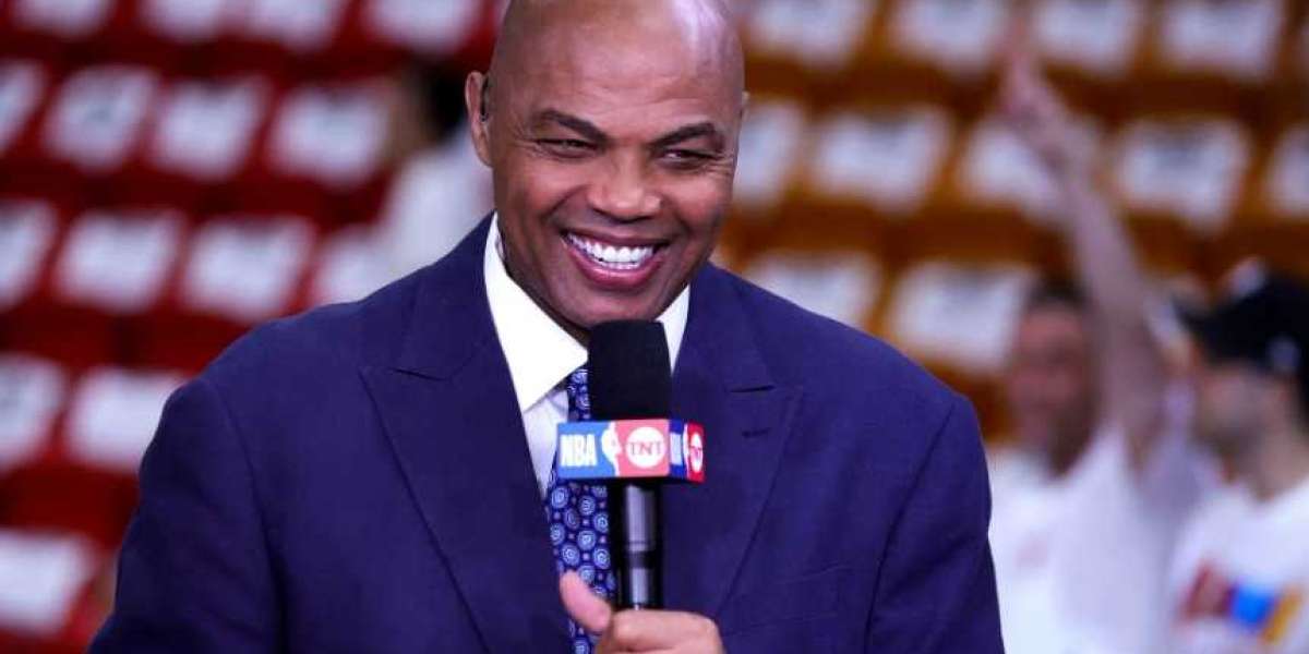 Charles Barkley Steals the Show with Jokes and Friendly Banter