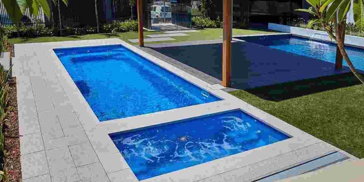 Dive into the World of Pool Builders in Brisbane